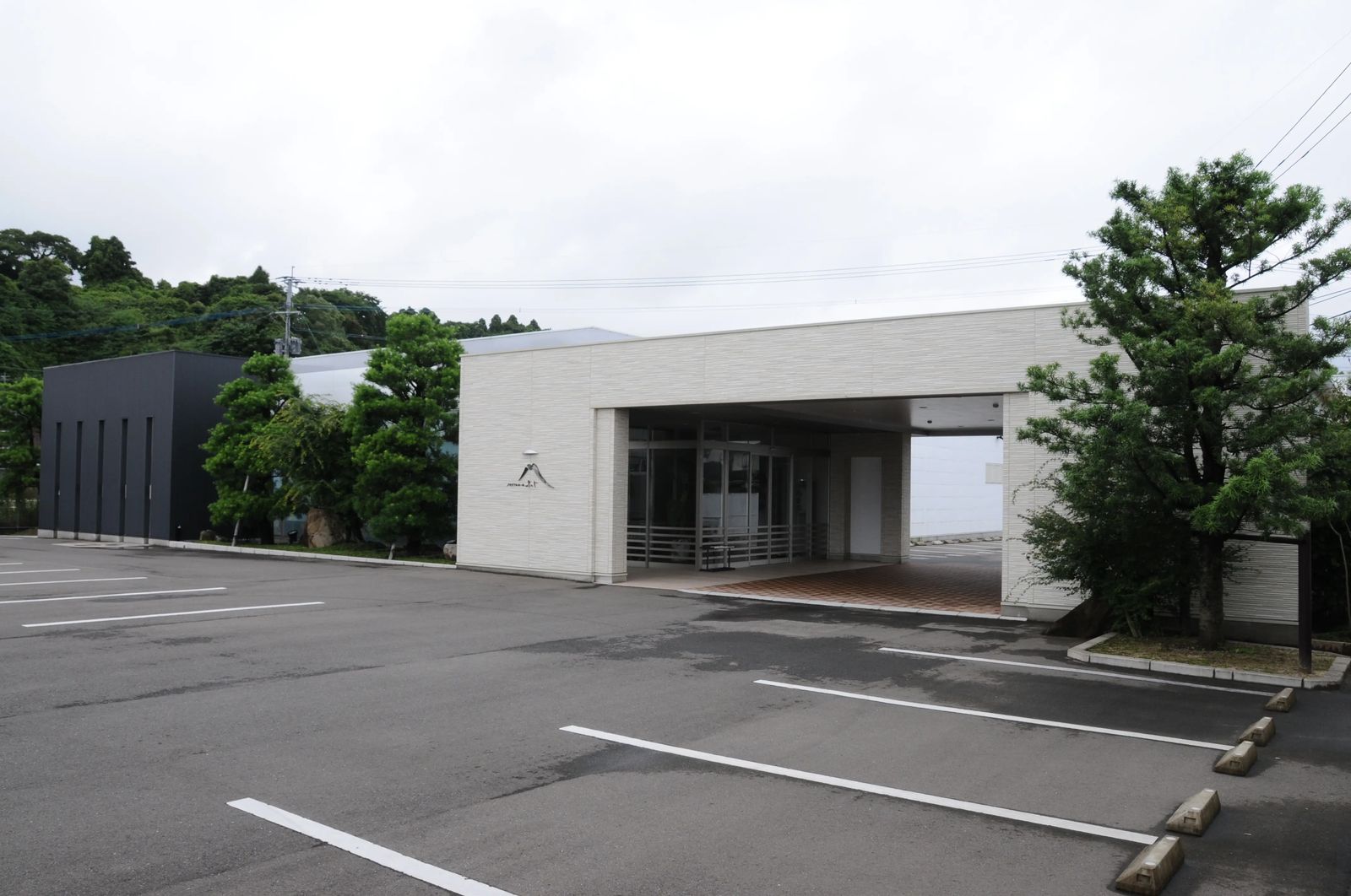 藤津郡太良町の葬儀場 メモリードホール太良の外観